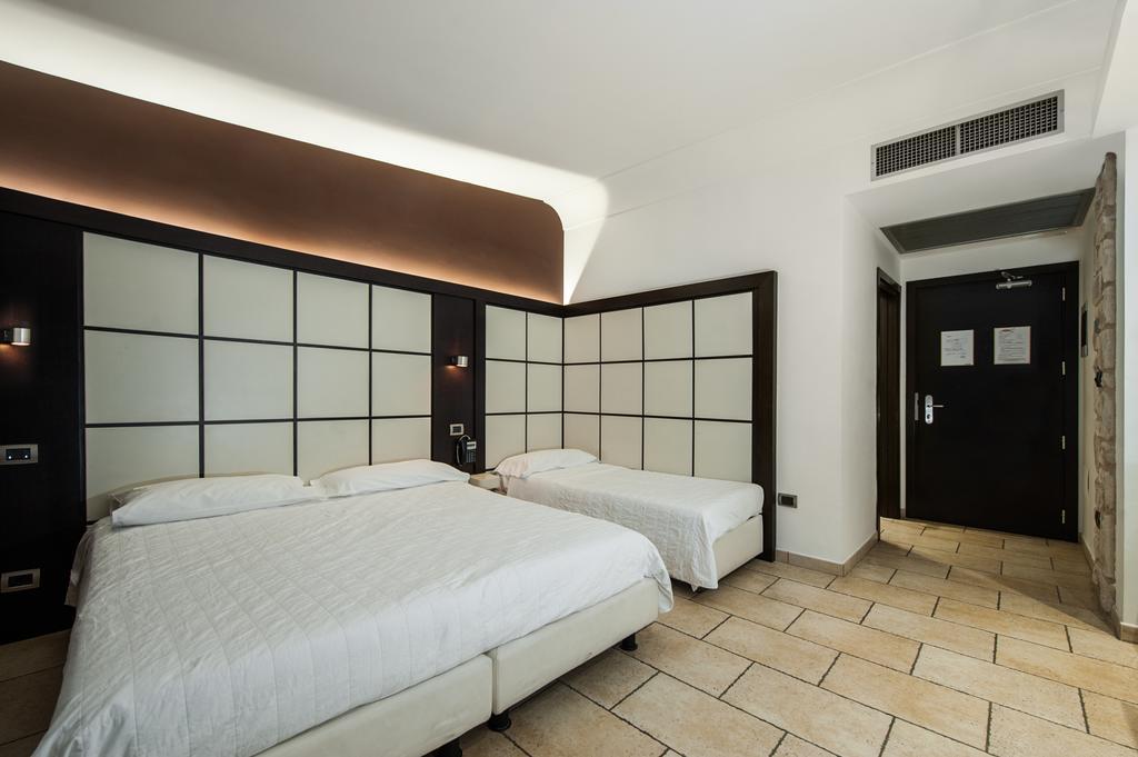 Hotel Testani Frosinone Exterior photo